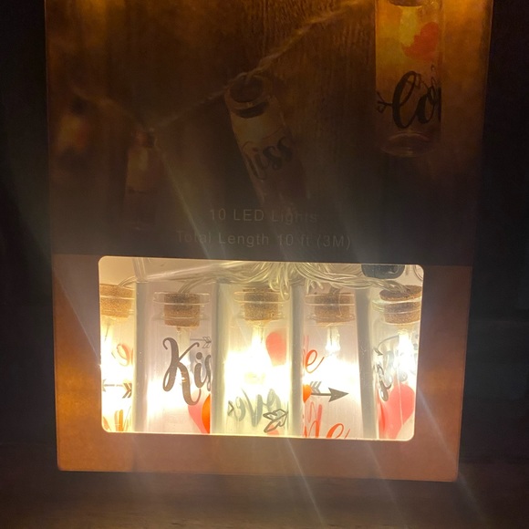 Valentine’s Day LED Love Notes String Lights, Kiss Me Love Me Lights, 10 Feet - Picture 6 of 9